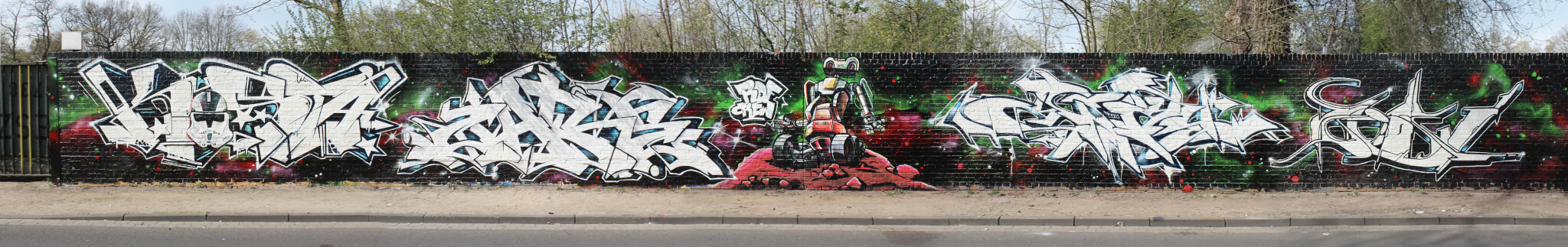 Graffiti in Dinslaken 2015 by RDF Crew (Urban Art Jam)